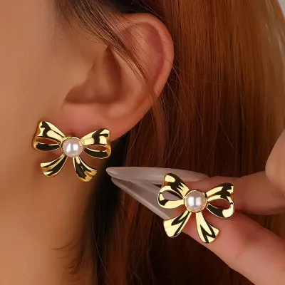 Elegant Bow Pearl Stud Earring